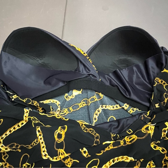 Trimshaper Swimsuit Tankini‎ 26W Black w/ Gold Chains Padded Old Money Mobwife - Picture 5 of 8